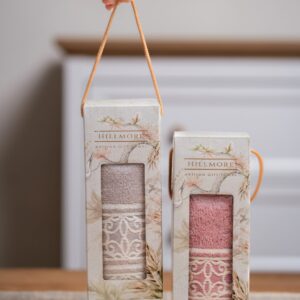 Lily Gift Macy